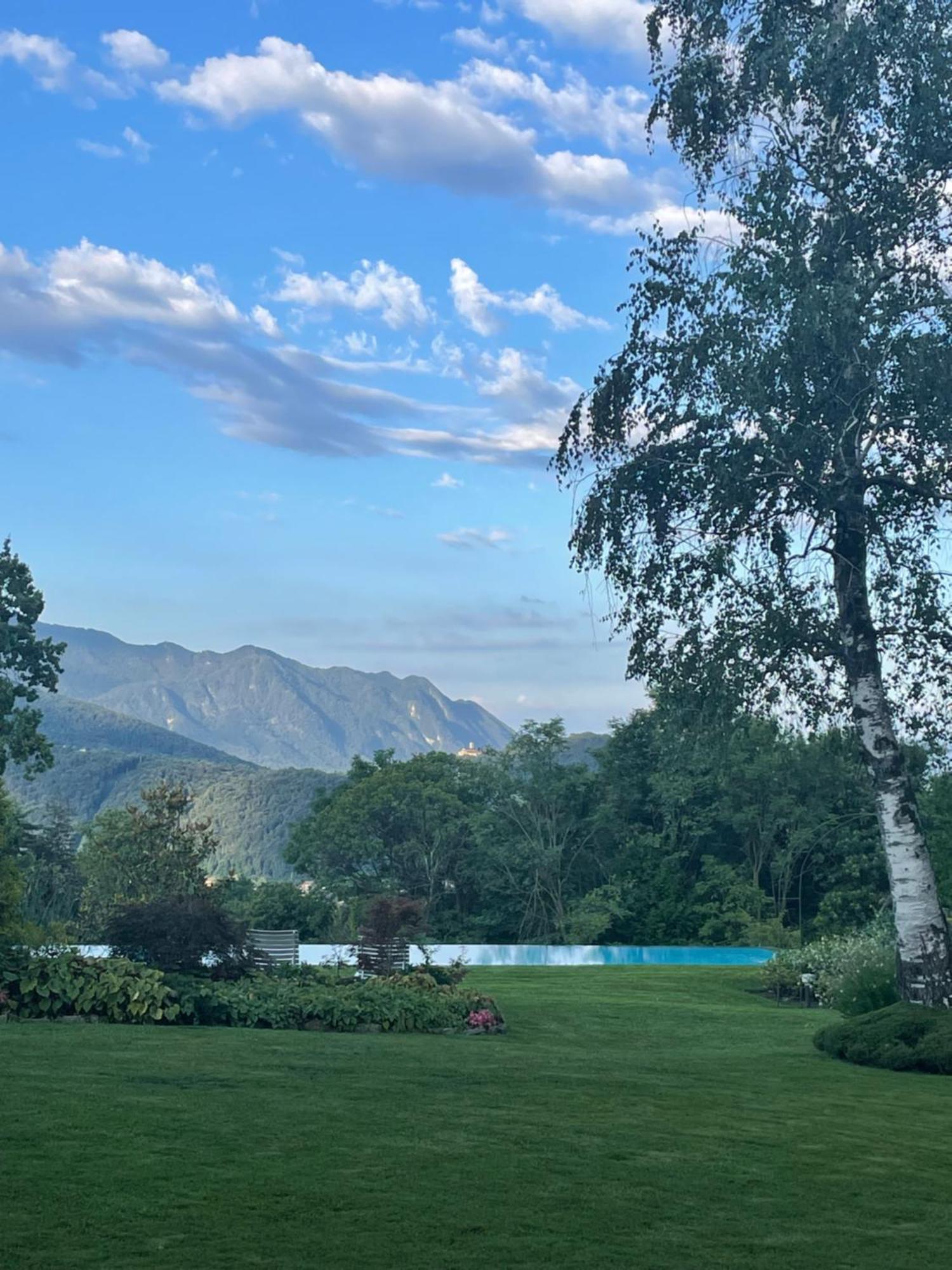 Casetta In Giardino Con Piscina Luino Kültér fotó